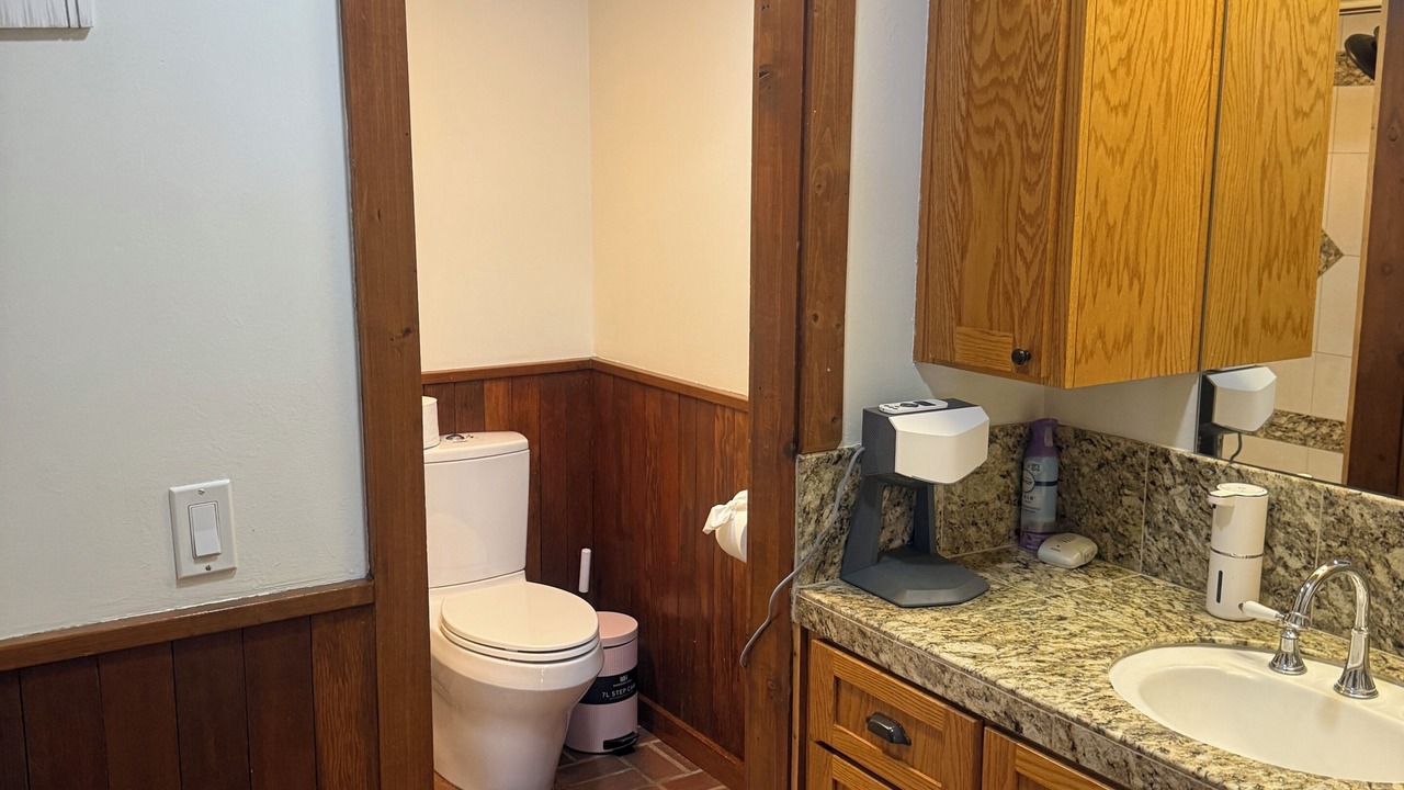 Photo of Bathroom in Discovery Bay