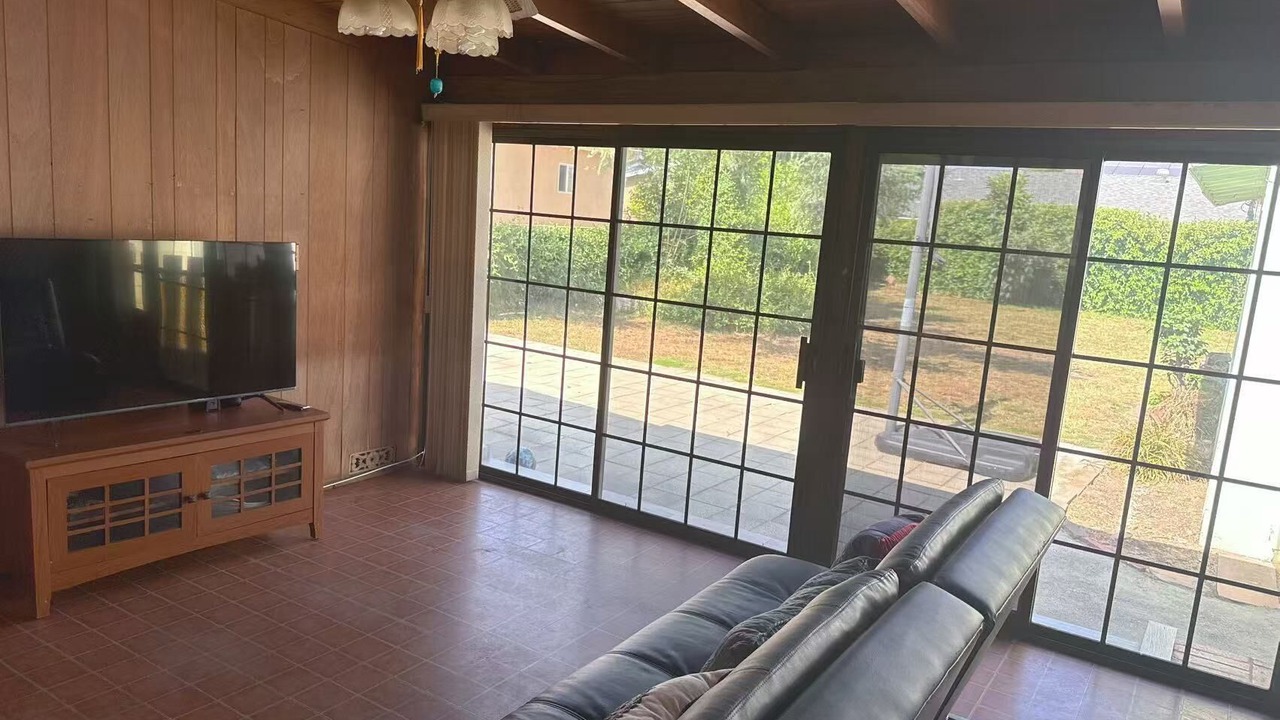Photo of Livingroom in East San Gabriel