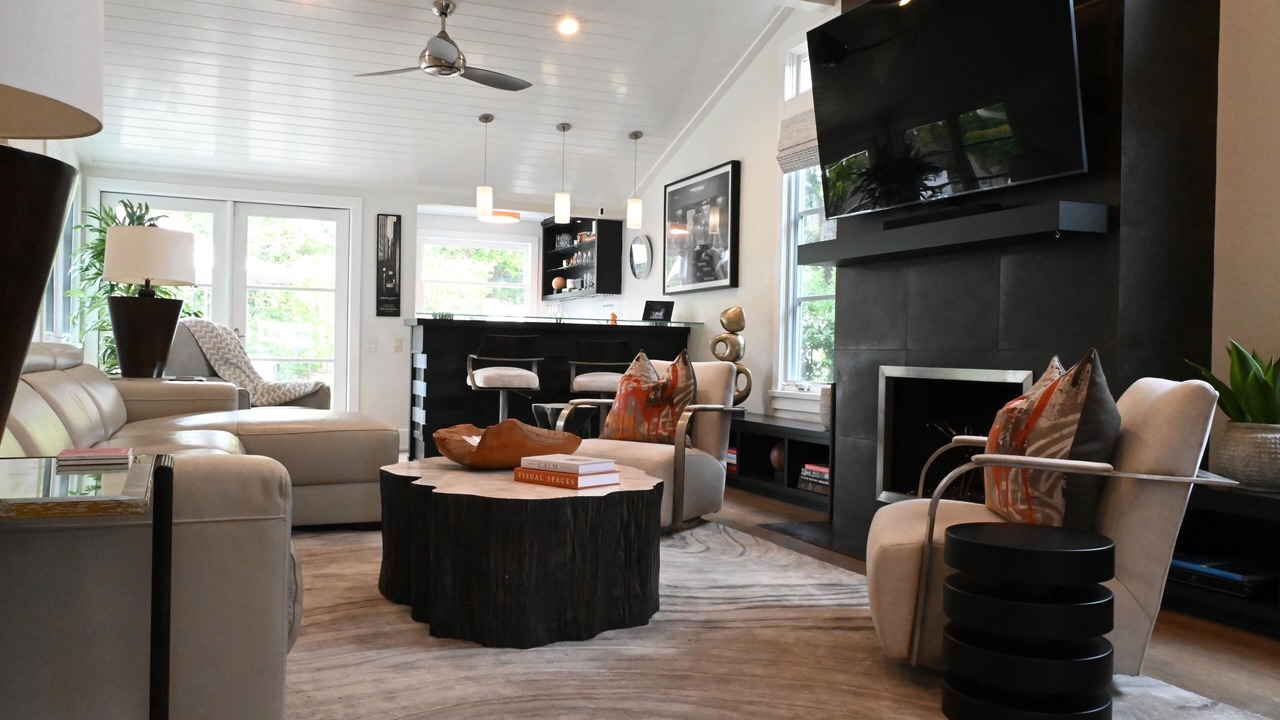 Photo of Livingroom in Corona del Mar