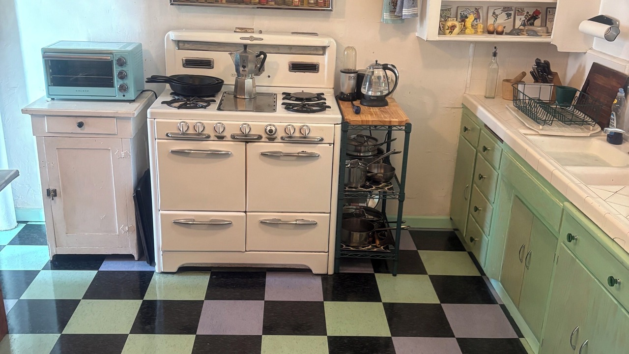 Photo of Kitchen in Silver Lake