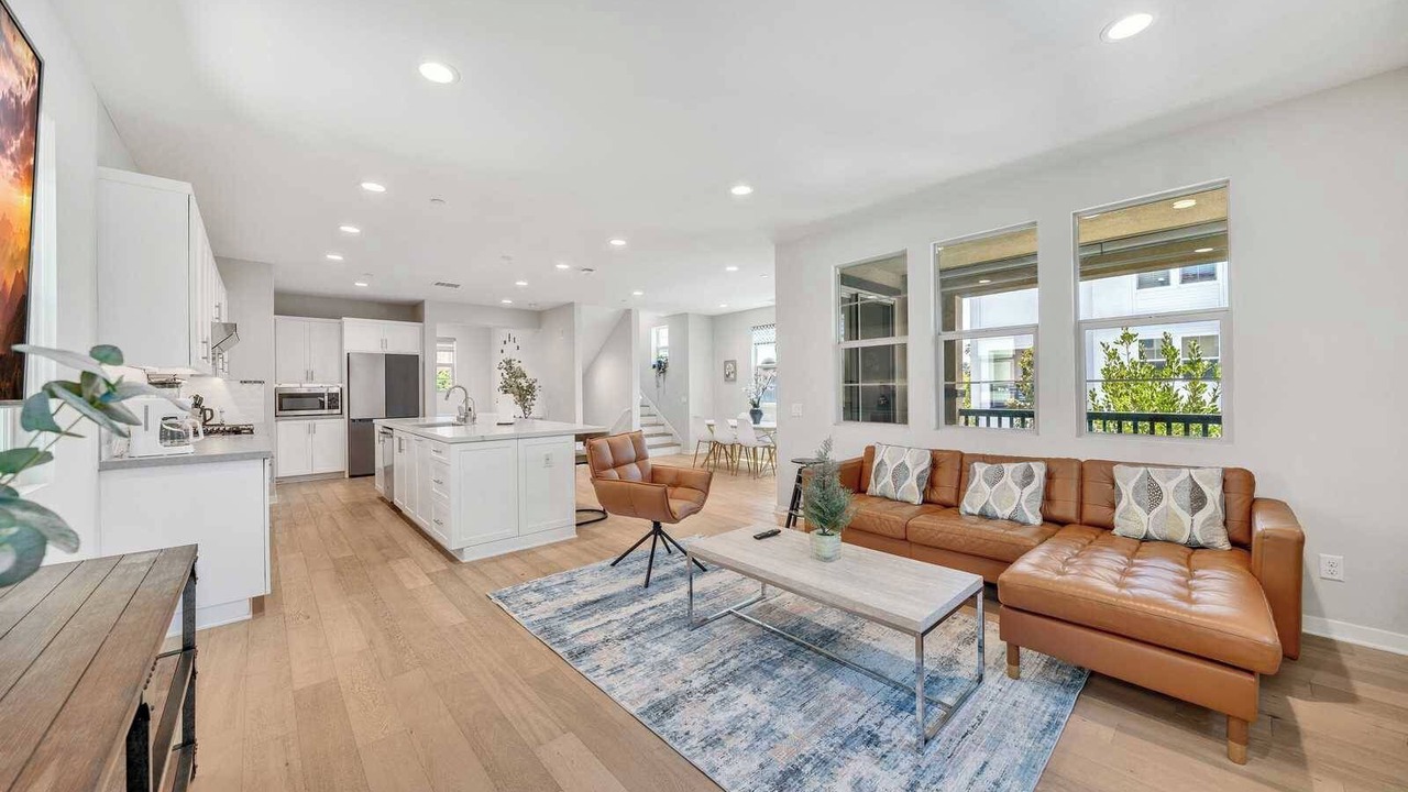 Photo of Livingroom in Mission Viejo