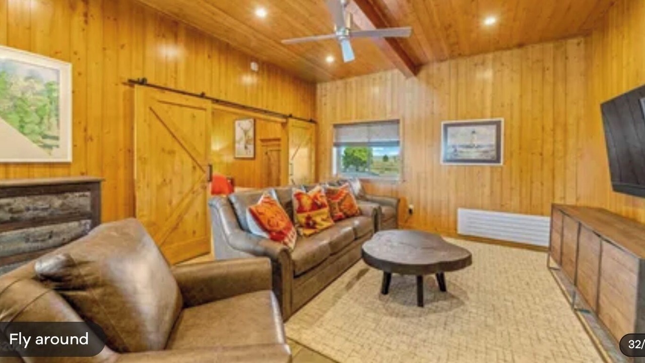 Photo of Livingroom in Calpine