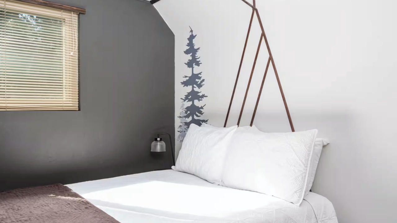 Photo of Bedroom in Sierra Cedars