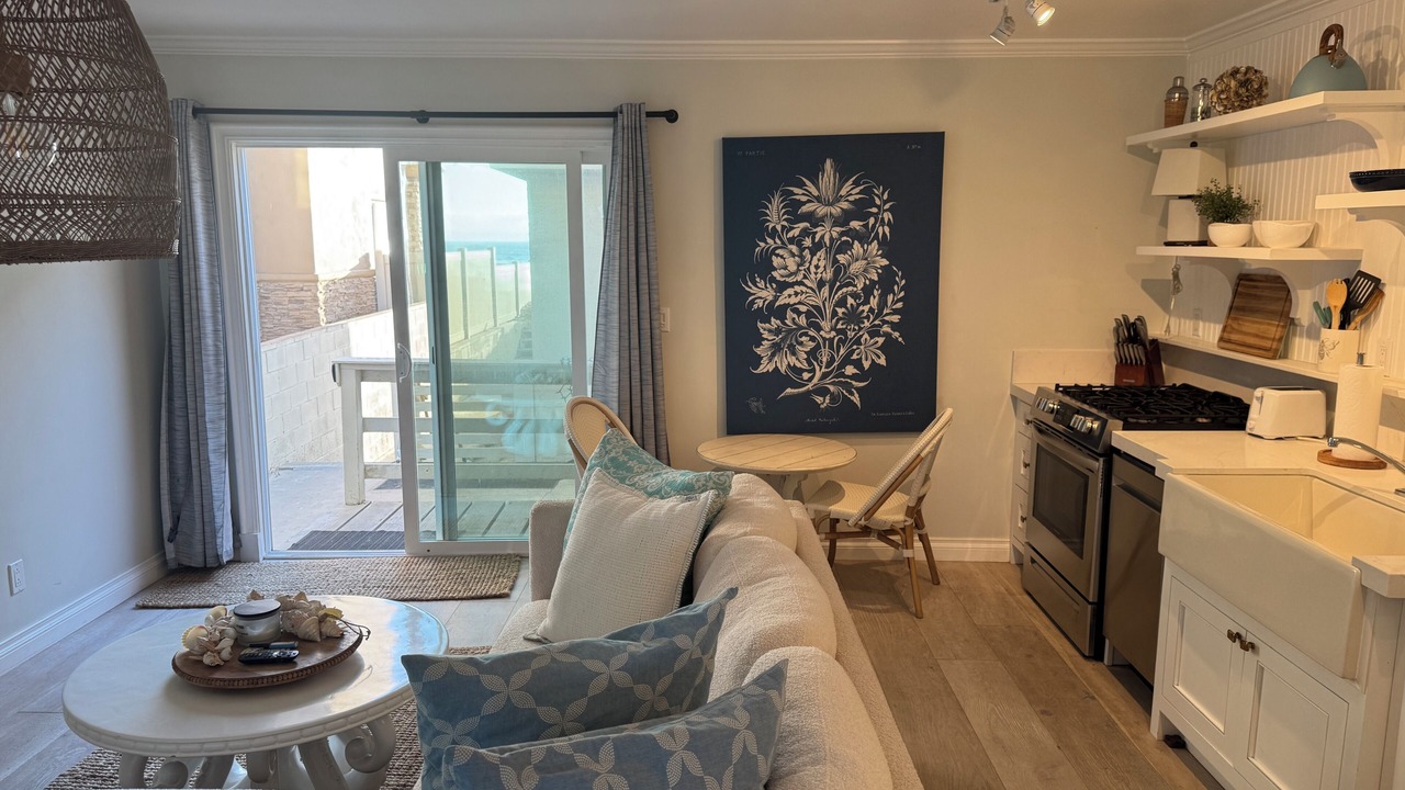 Photo of Livingroom in Imperial Beach