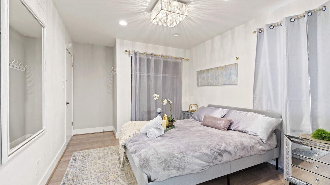 Photo of Bedroom in University City