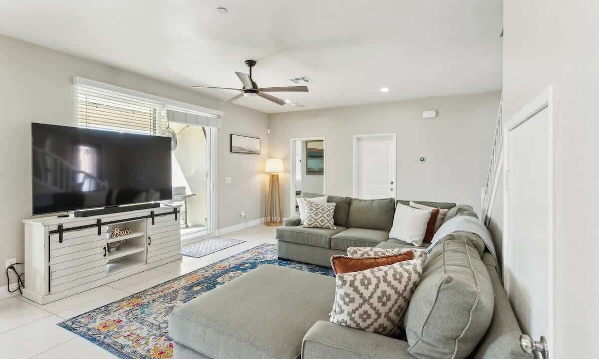 Photo of Livingroom in Fontana