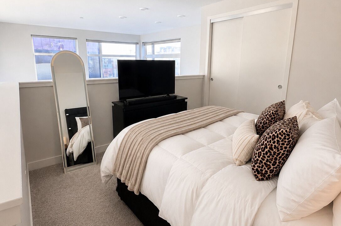 Photo of Bedroom in Produce and Waterfront