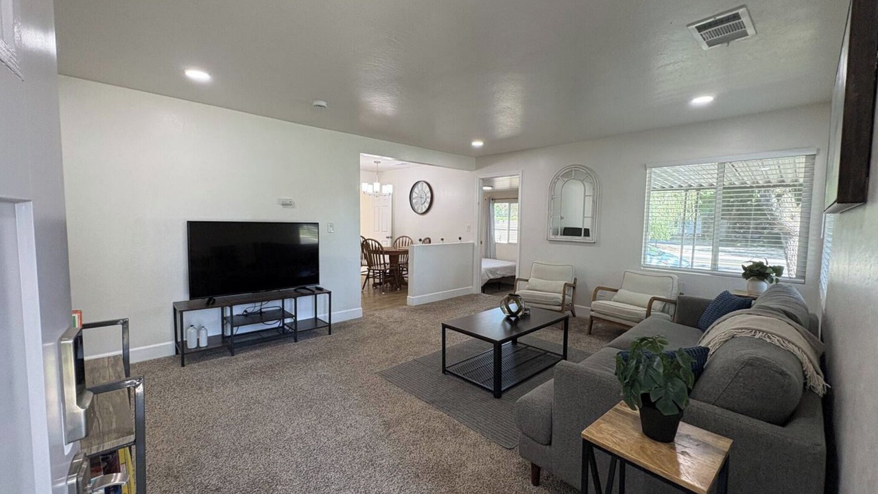 Photo of Livingroom in Modesto