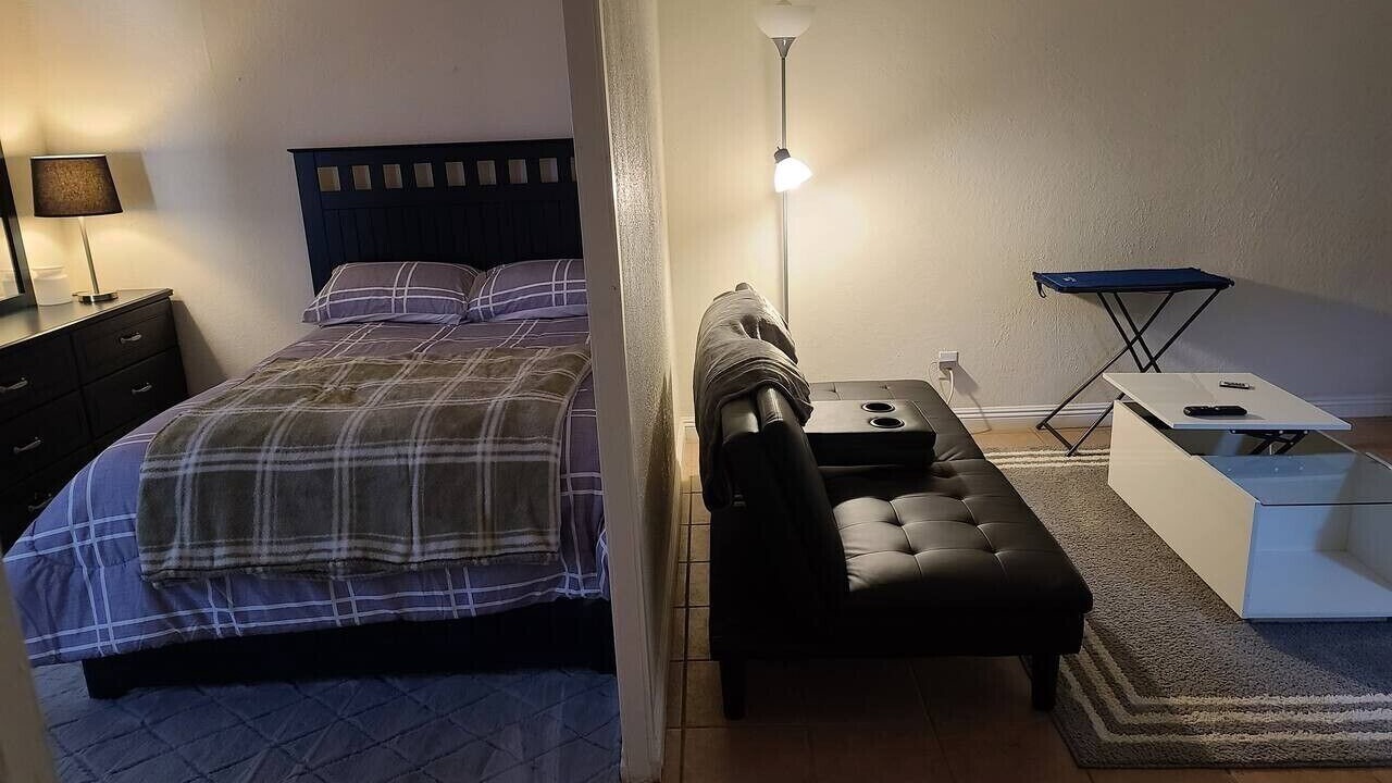 Photo of Bedroom in Victorville