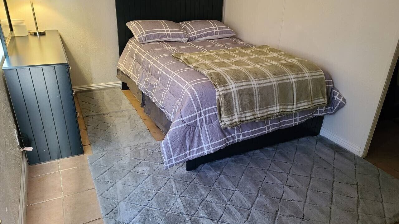 Photo of Bedroom in Victorville