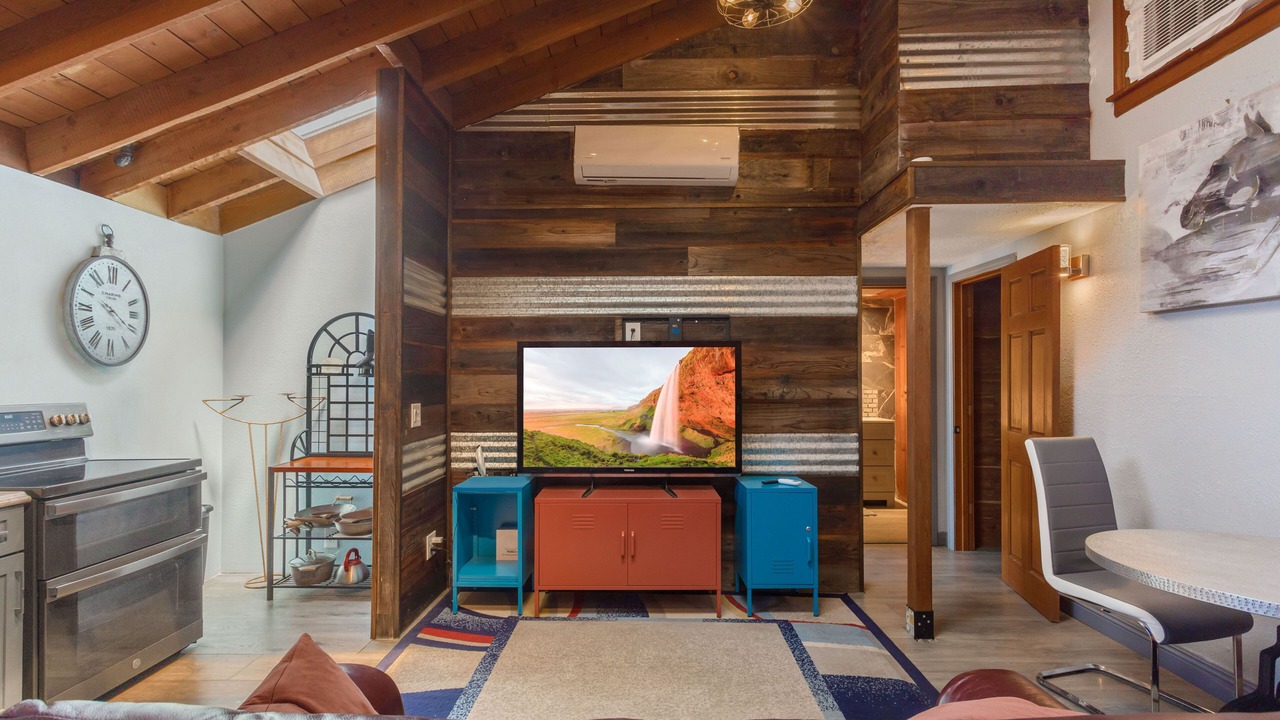 Photo of Livingroom in Coto de Caza