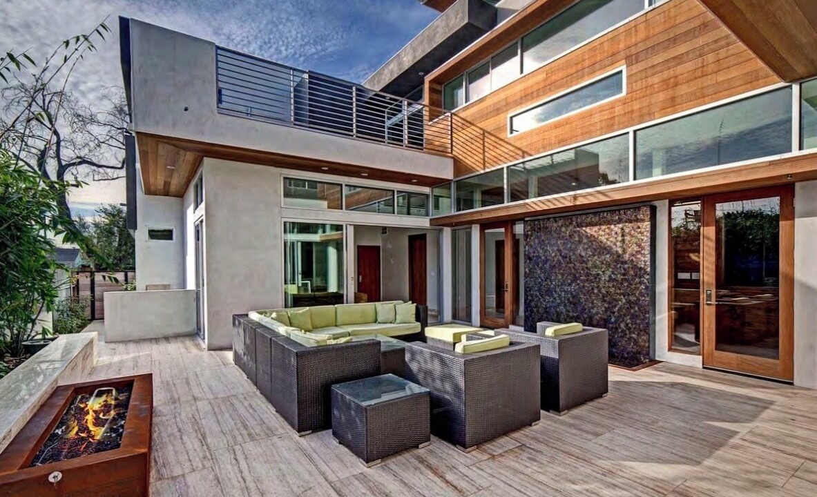 Photo of Patio Balcony in Culver - West