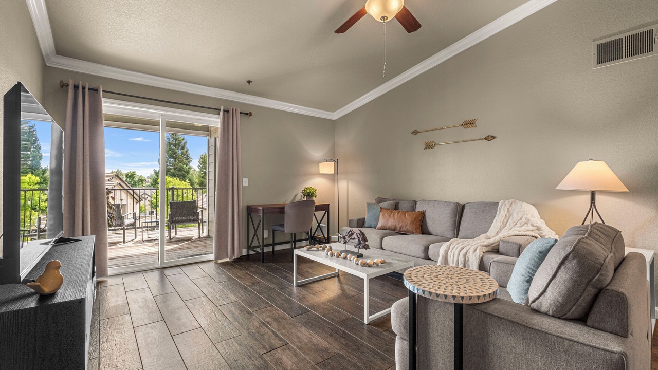 Photo of Livingroom in Folsom