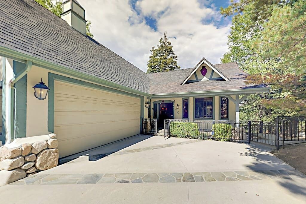 Photo of Outdoor in Cedar Glen