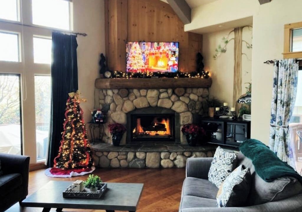 Photo of Livingroom in Cedar Glen