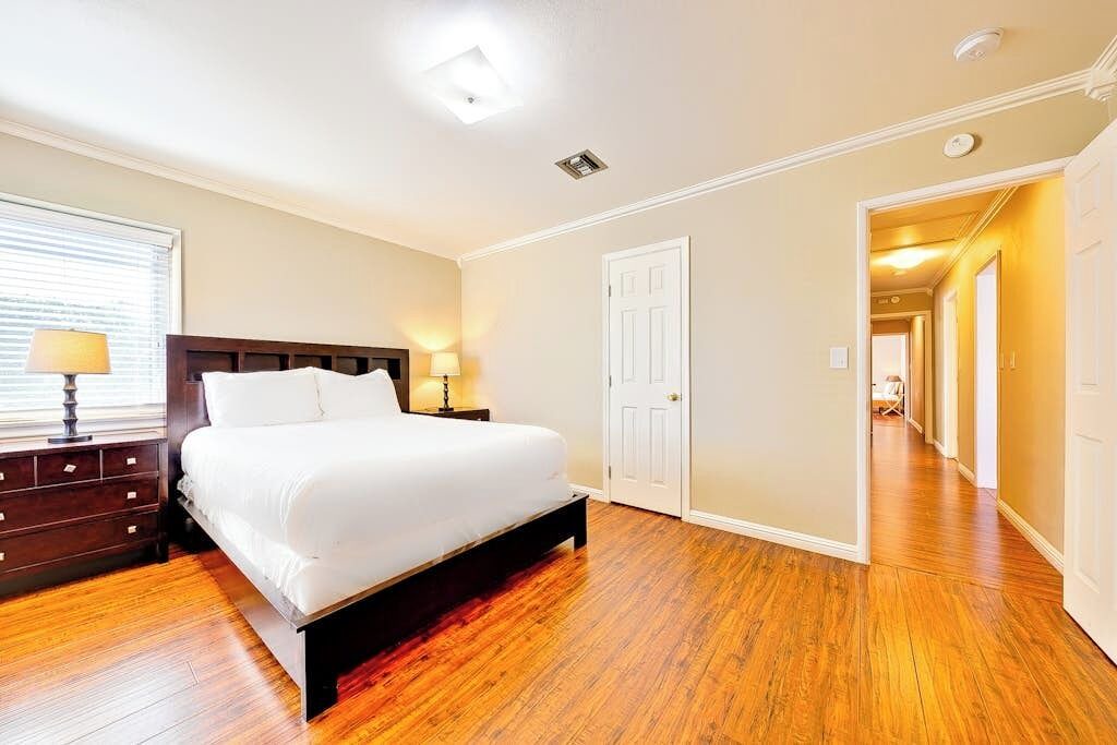 Photo of Bedroom in Anaheim Colony Historic District