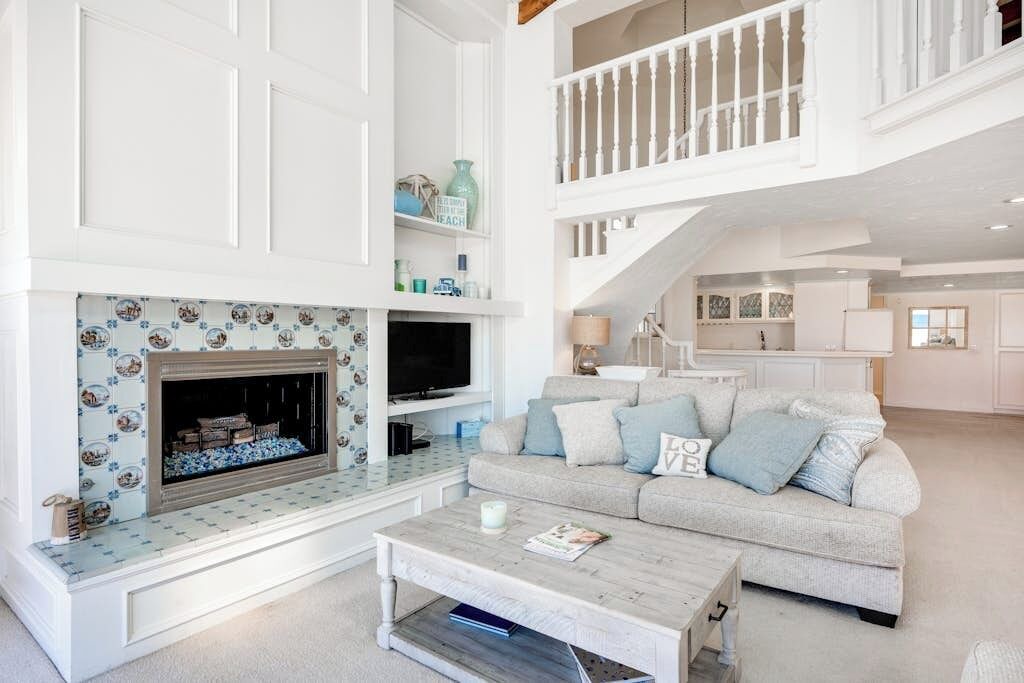 Photo of Livingroom in Hollywood Beach