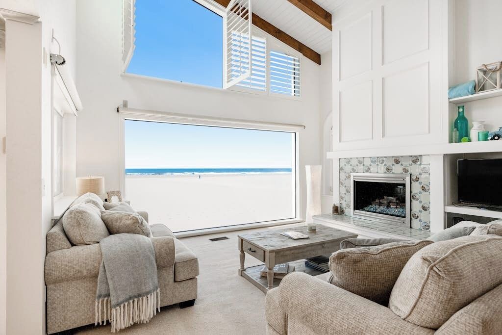 Photo of Livingroom in Hollywood Beach