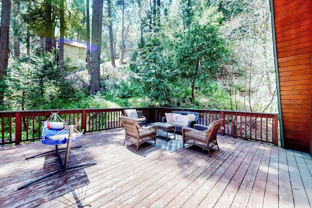 Photo of Patio Balcony in Crestline