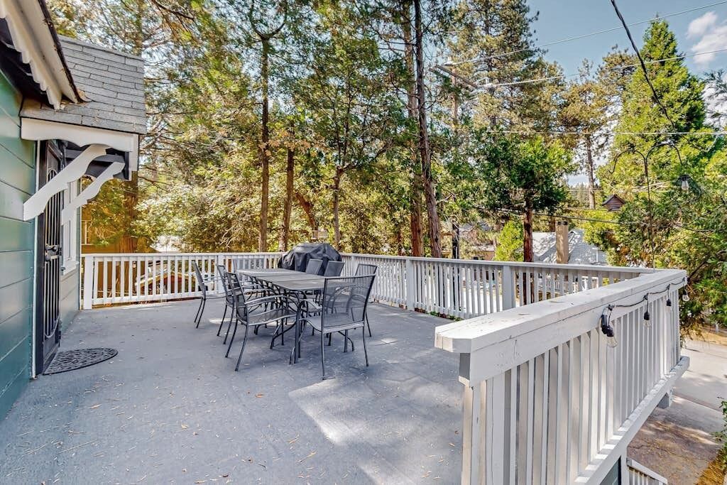Photo of Outdoor in Crestline