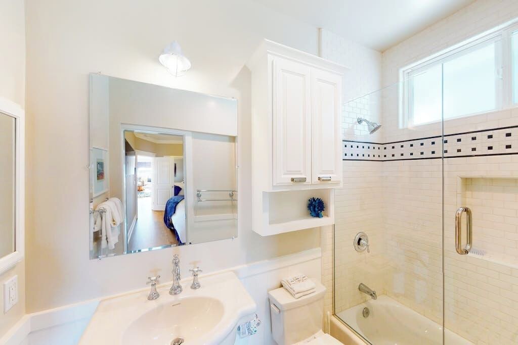 Photo of Bathroom in Old Towne