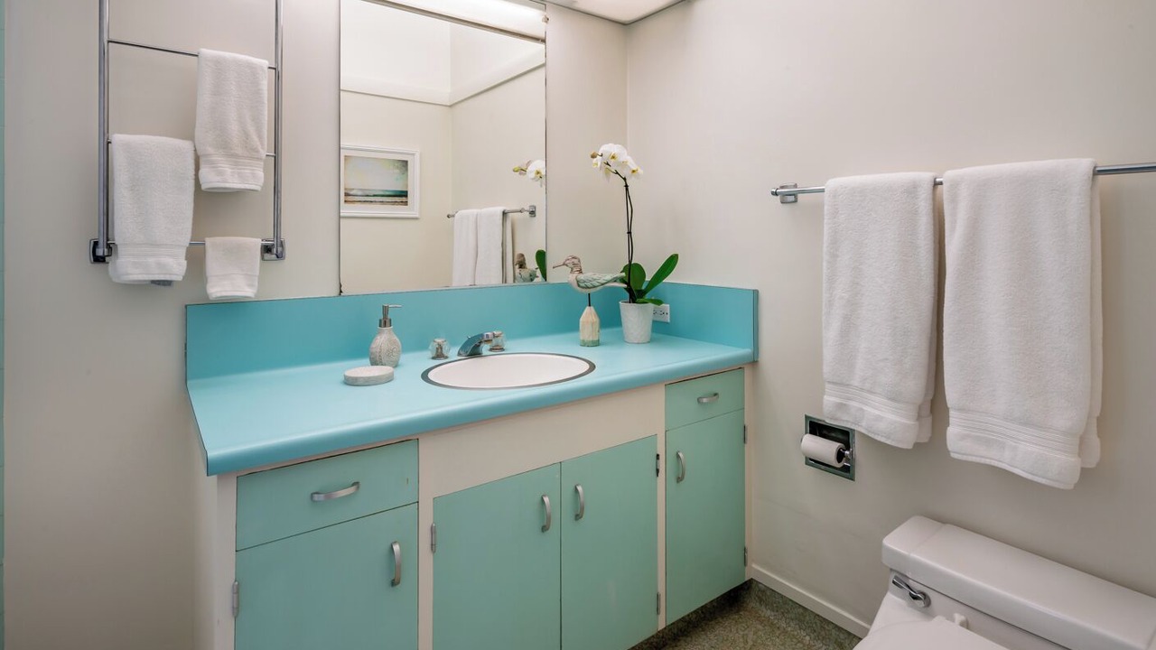 Photo of Bathroom in Pierpont Bay