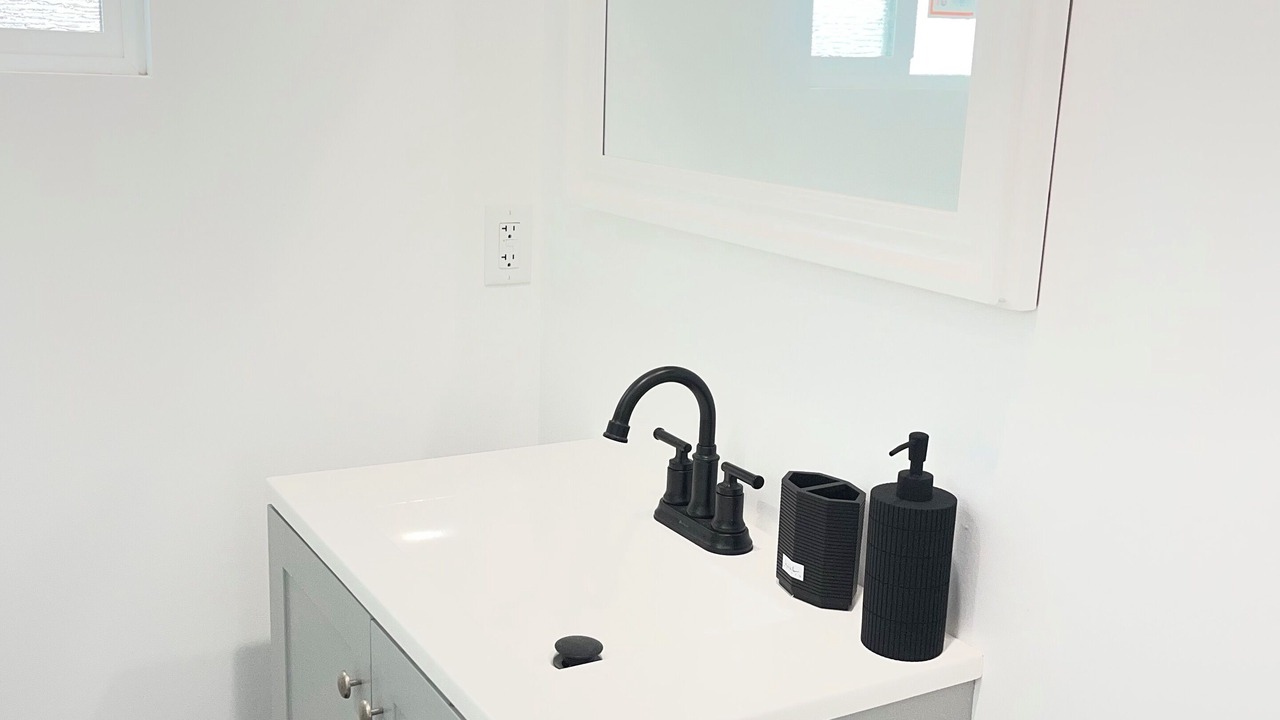 Photo of Bathroom in Los Angeles
