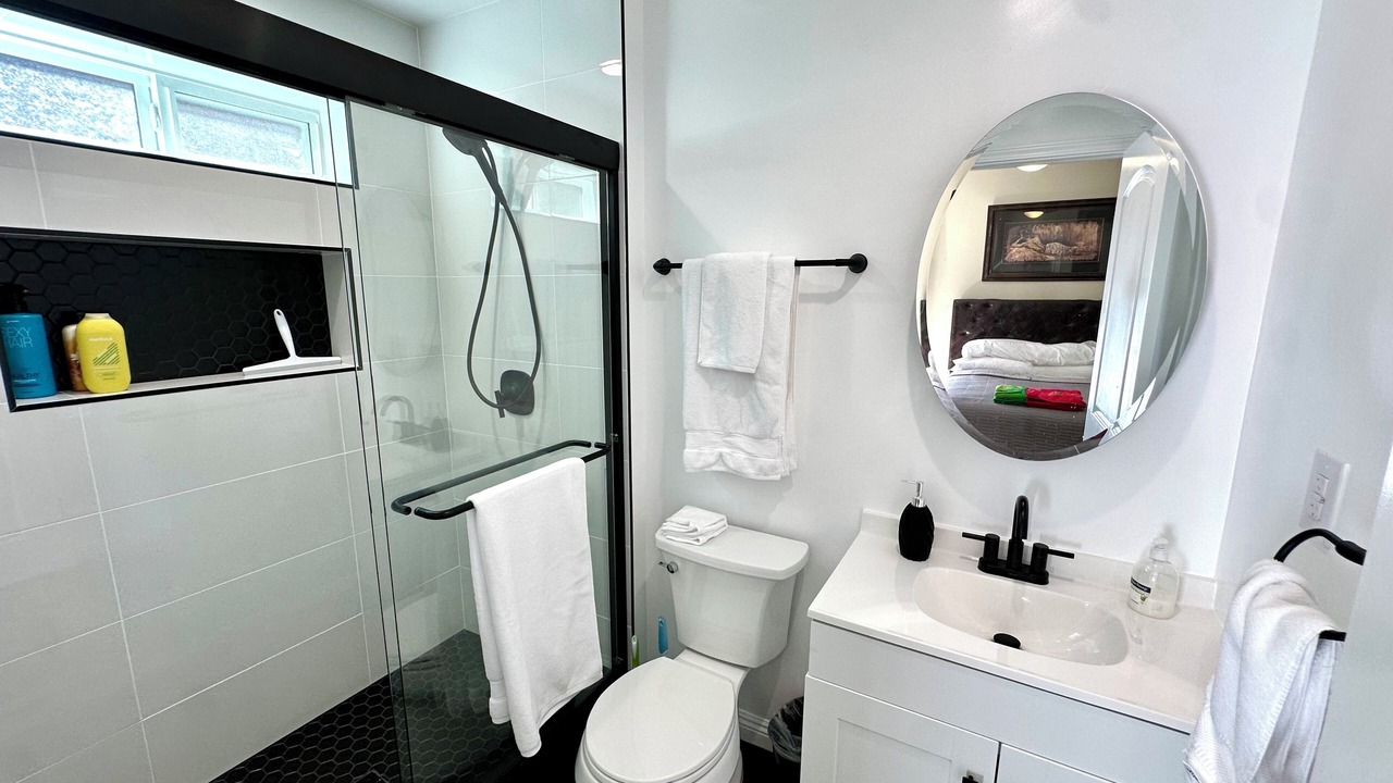 Photo of Bathroom in Bostonia