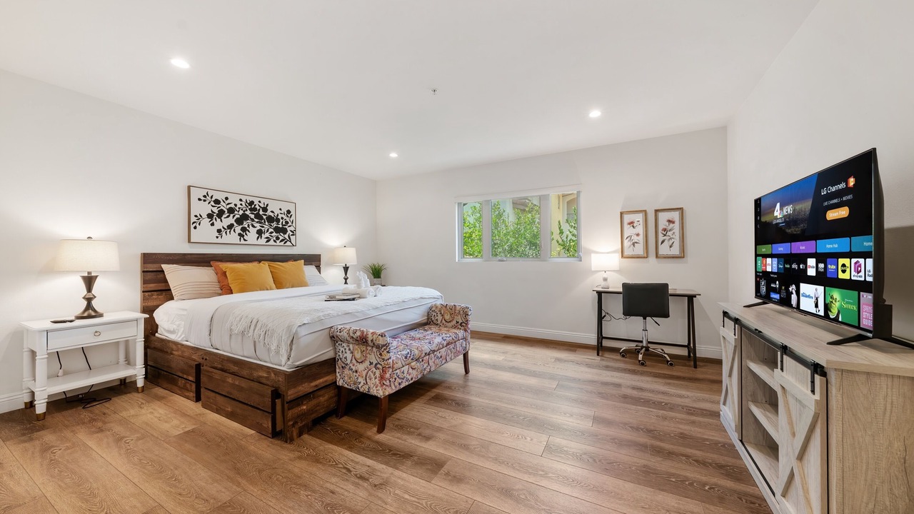 Photo of Bedroom in Lamanda Park