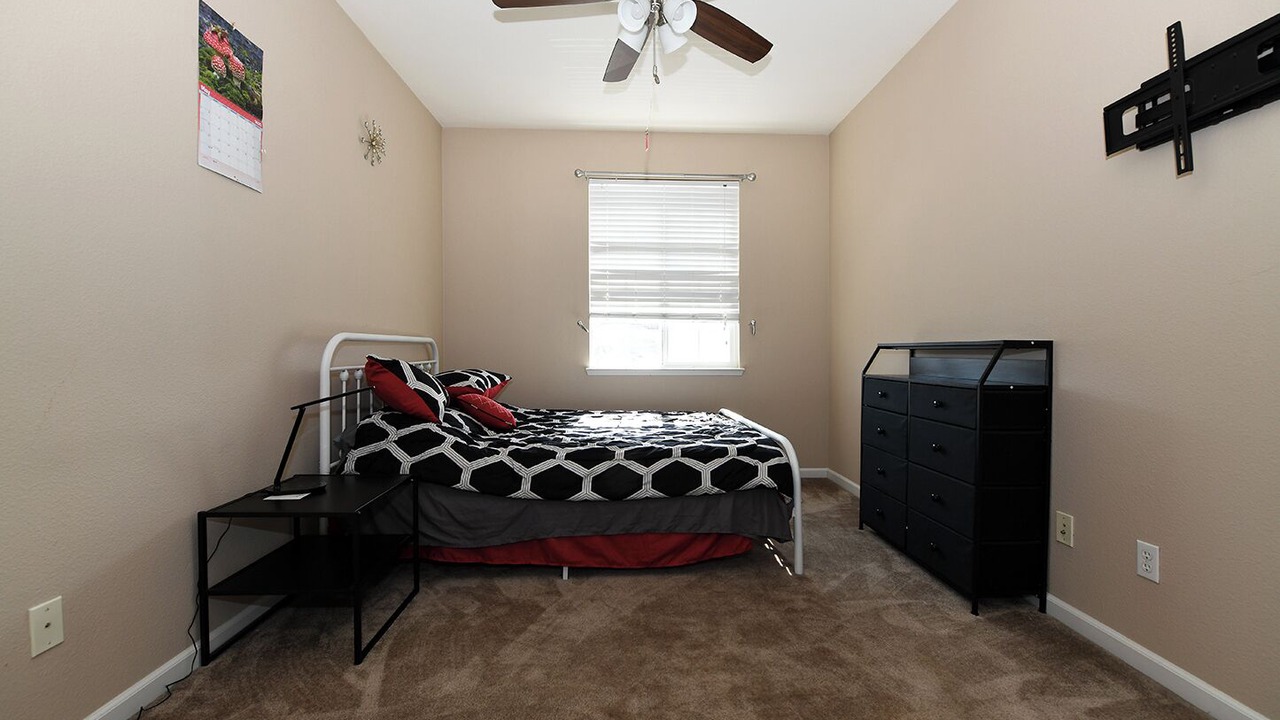 Photo of Bedroom in American Canyon
