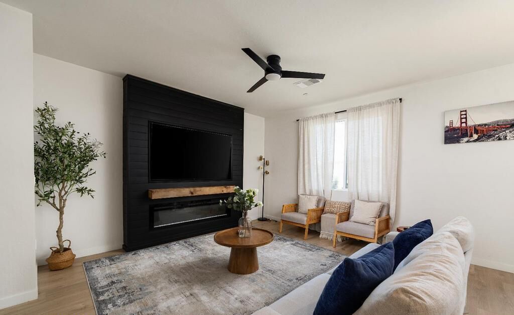 Photo of Livingroom in Greenacres