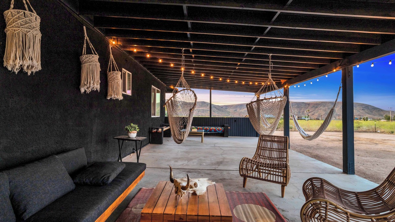 Photo of Patio Balcony in Pioneertown