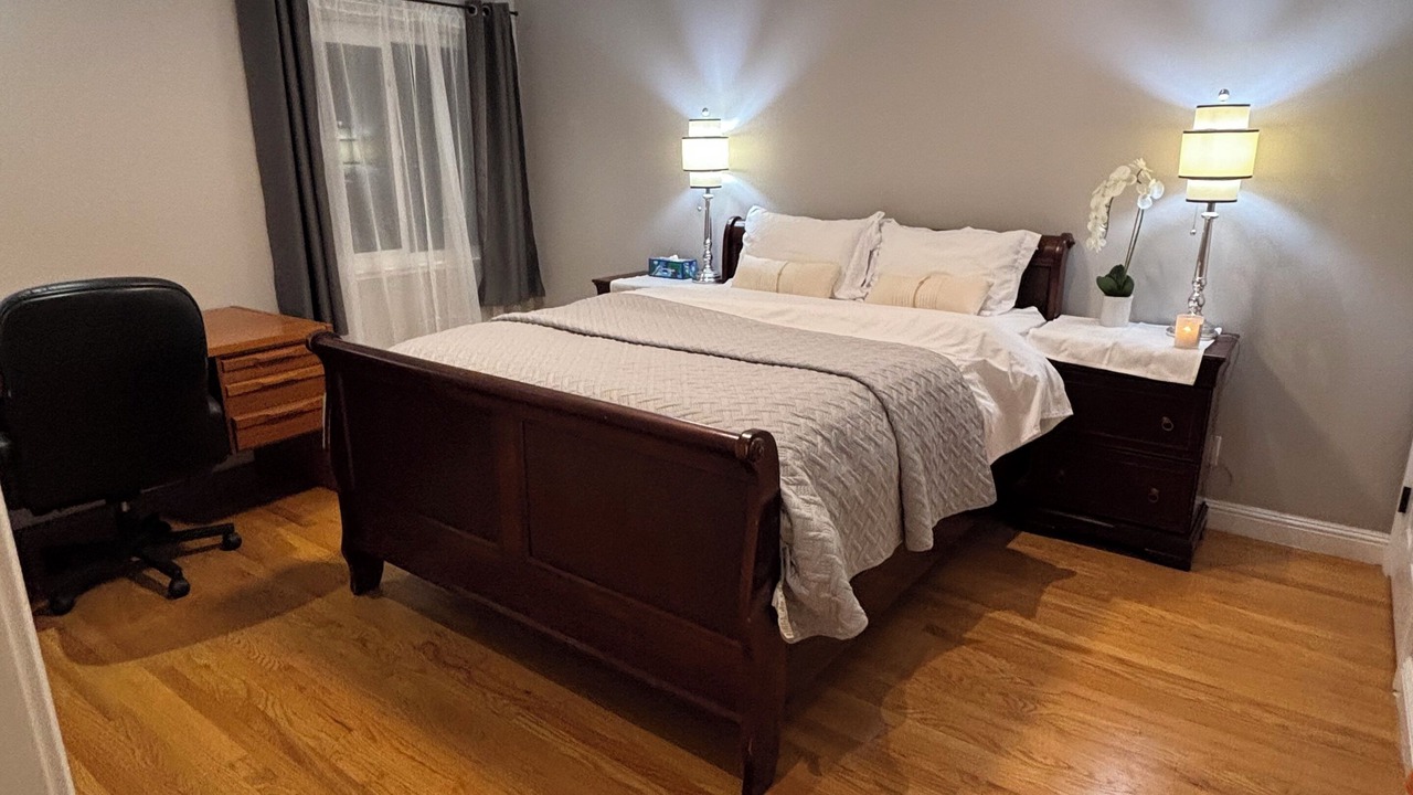 Photo of Bedroom in Outer Richmond