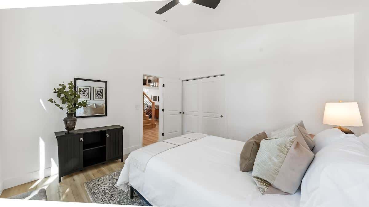 Photo of Bedroom in Shaver Lake