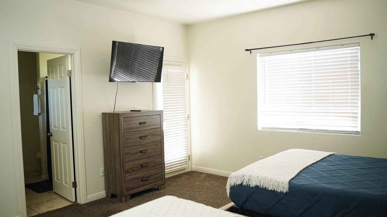 Photo of Bedroom in Pumpkin Center