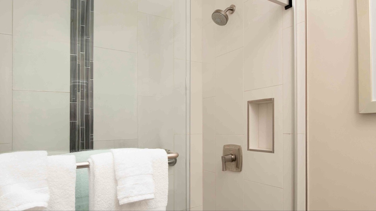 Photo of Bathroom in Lower Nob Hill