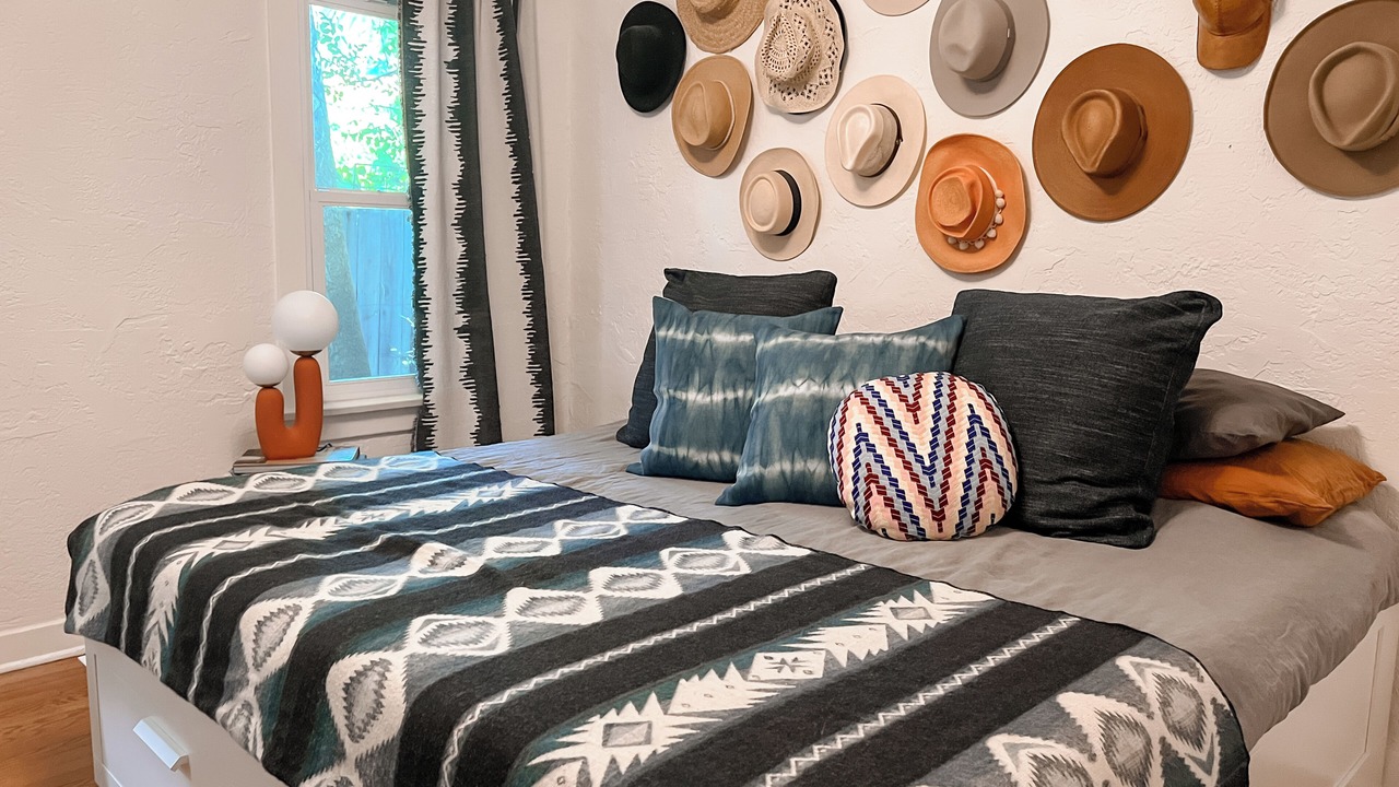 Photo of Bedroom in Eagle Rock