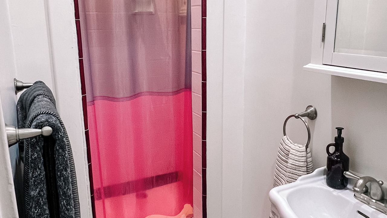 Photo of Bathroom in Eagle Rock