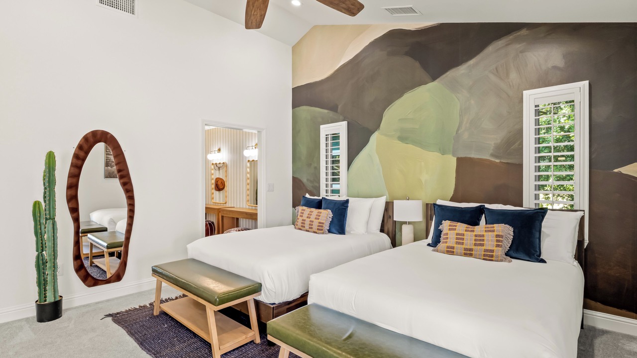 Photo of Bedroom in North Fork