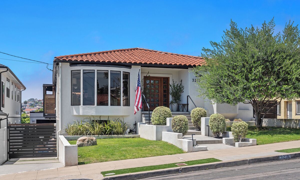 Photo of Outdoor in Roseville - Fleet Ridge
