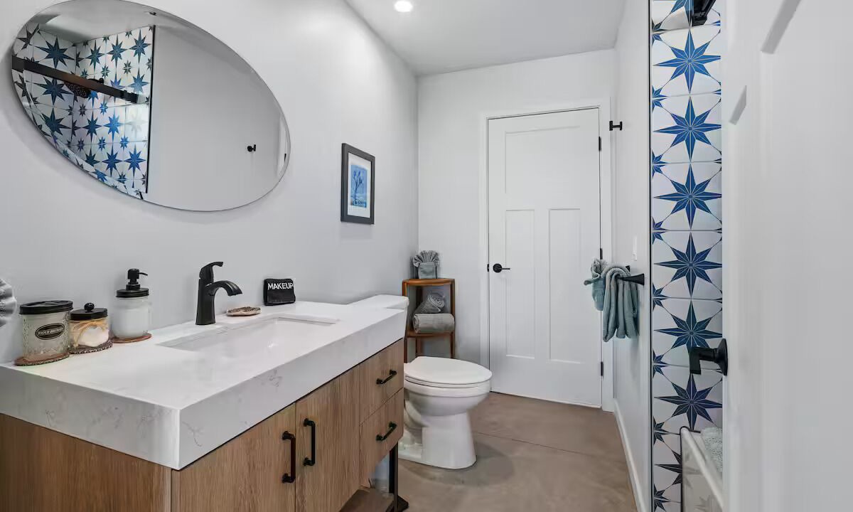 Photo of Bathroom in Pioneertown