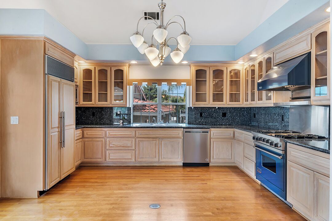 Photo of Kitchen in Canyon Lake