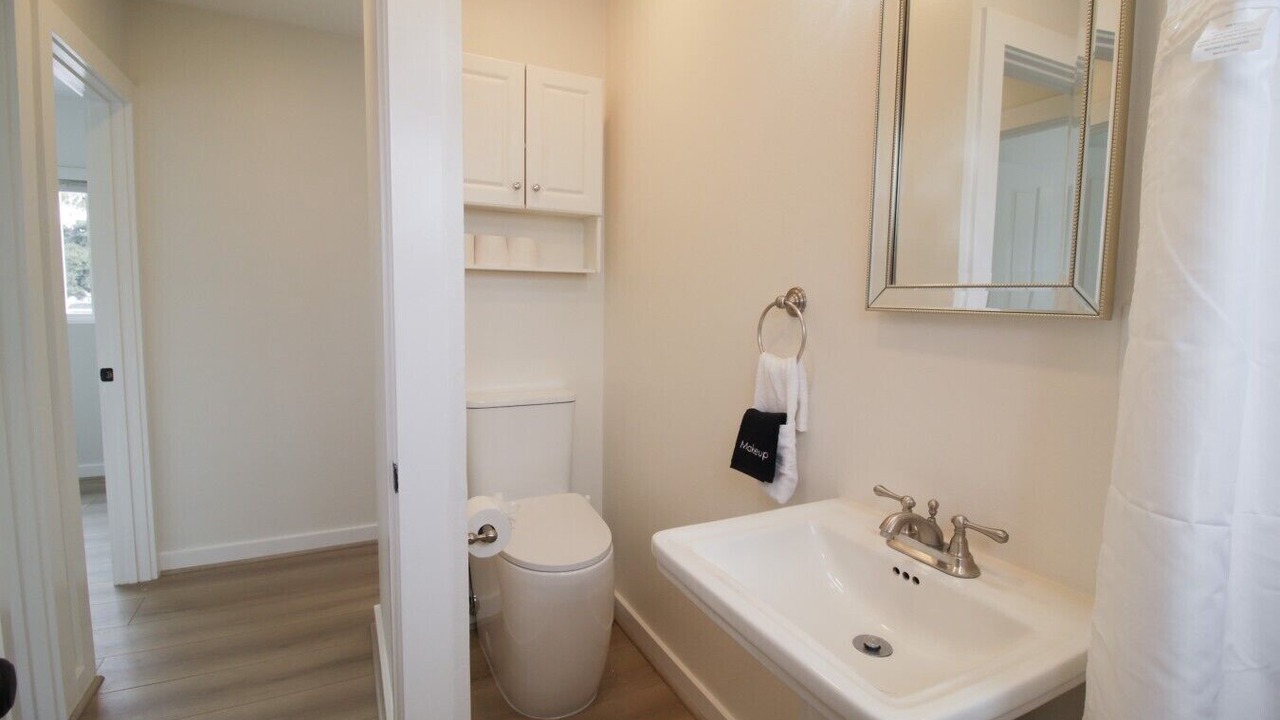 Photo of Bathroom in Old Towne