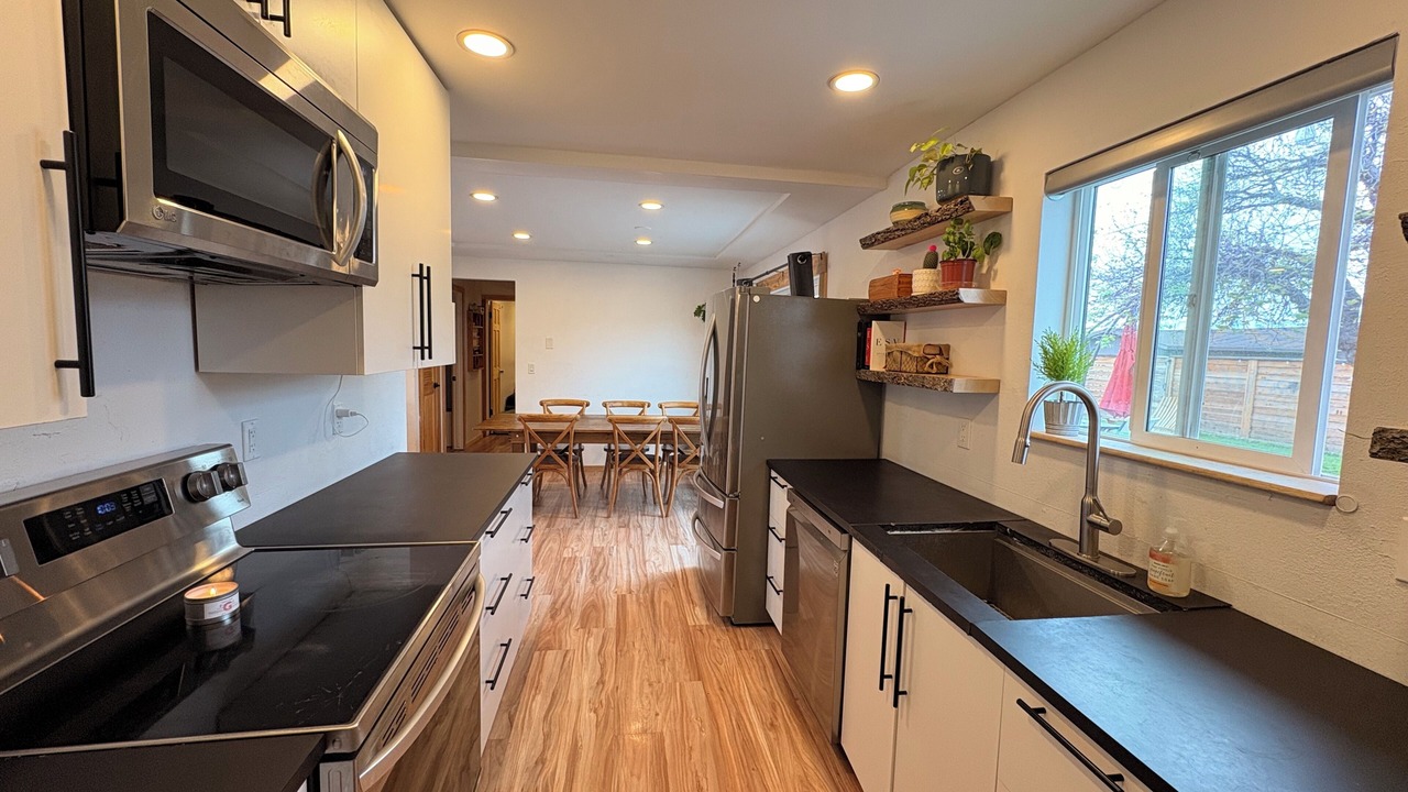 Photo of Kitchen in Prescott Valley Units