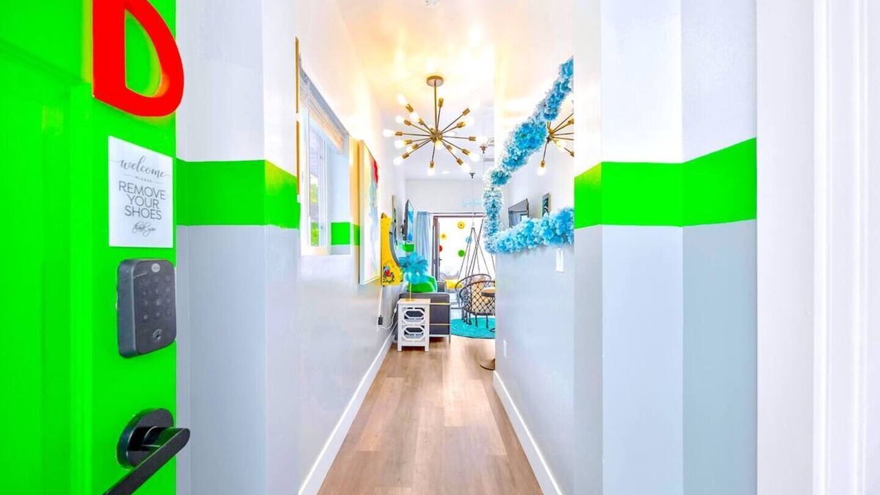 Photo of Others in North Hollywood