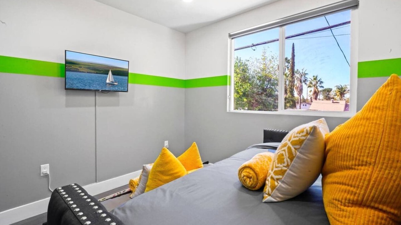 Photo of Bedroom in North Hollywood