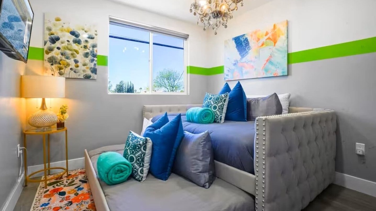 Photo of Bedroom in North Hollywood