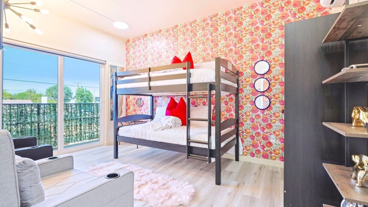 Photo of Bedroom in North Hills East