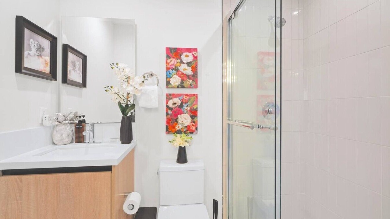 Photo of Bathroom in North Hollywood