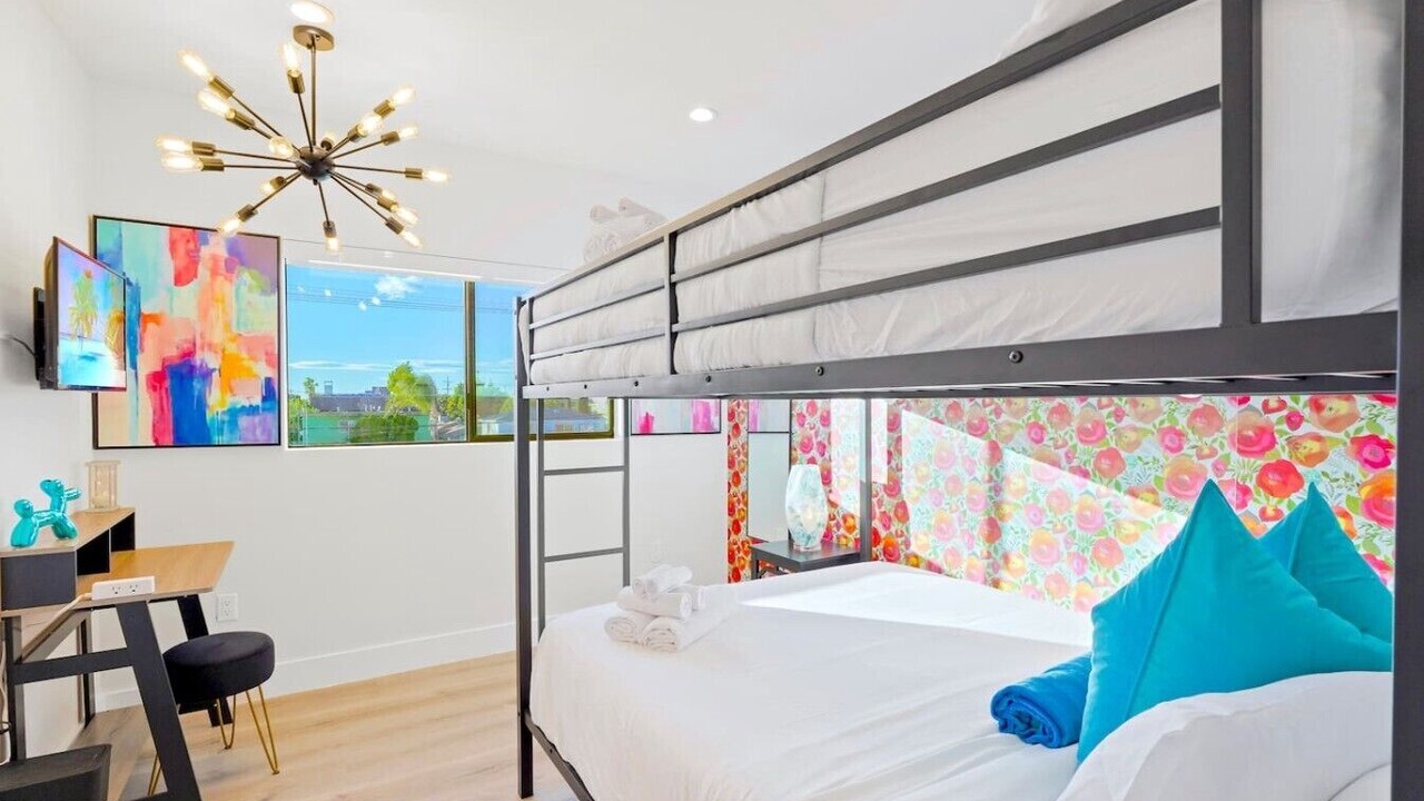 Photo of Bedroom in North Hollywood